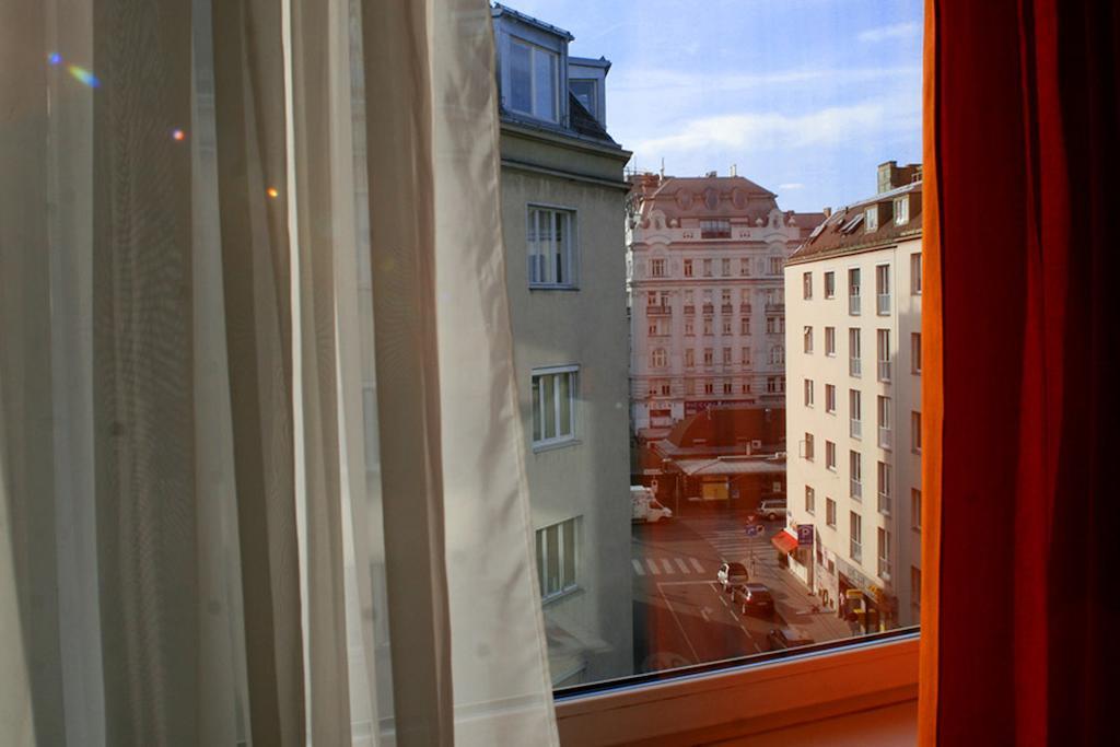Apartment Center Виена Екстериор снимка